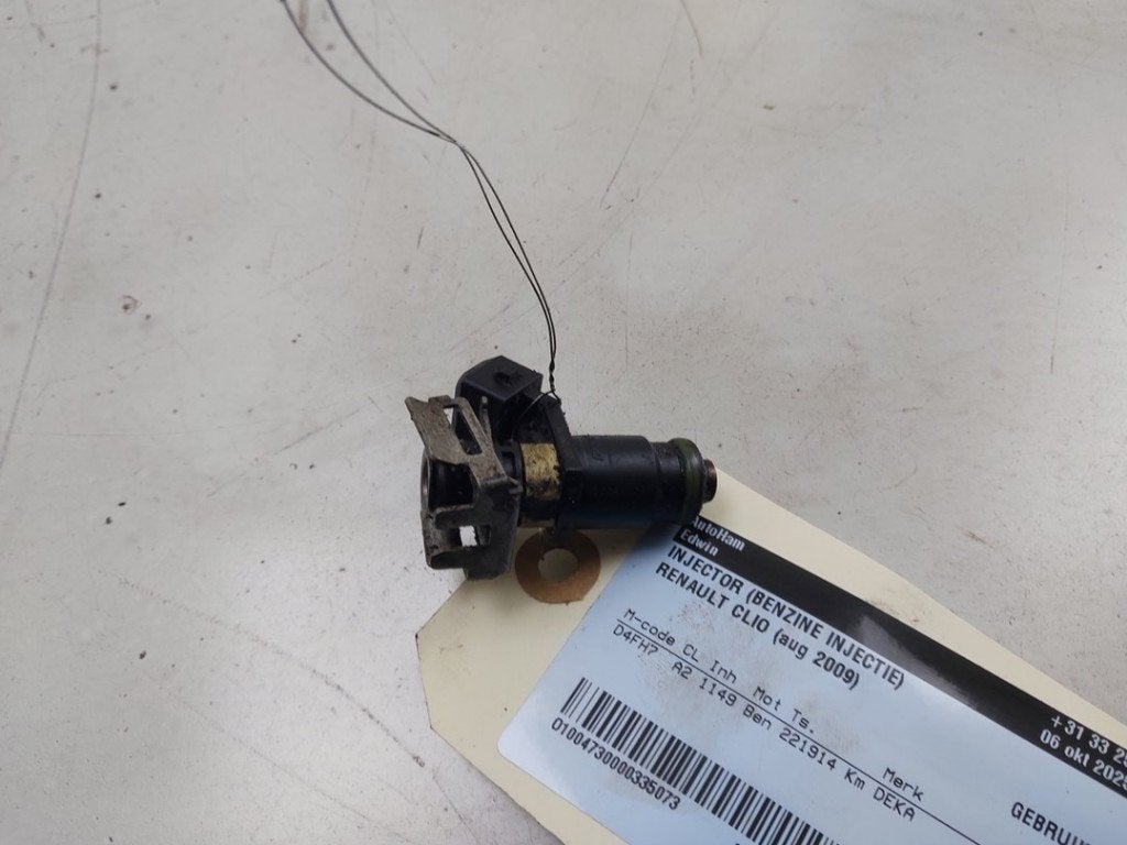 INJECTEUR Clio III Estate / Grandtour (KR) (|8200885287|), Utilisé, Renault