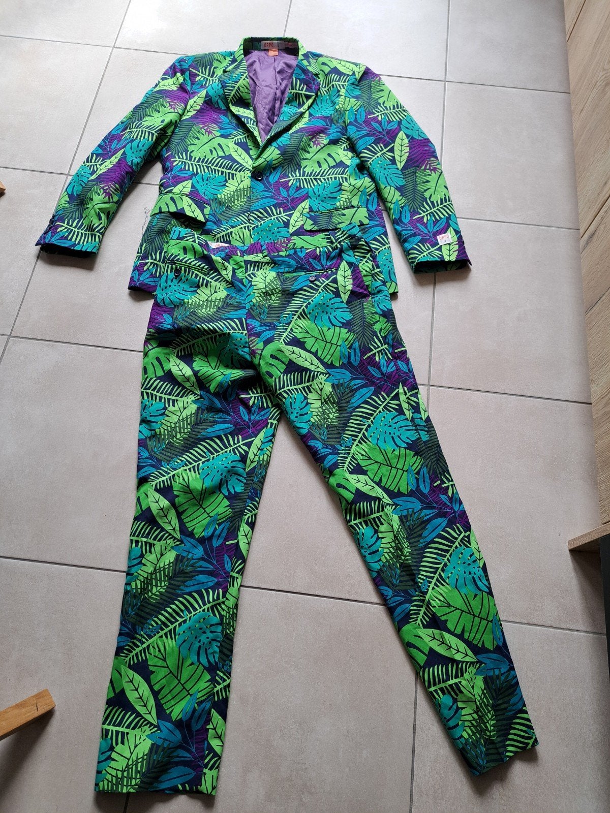 Vêtements personnalisés, Enlèvement