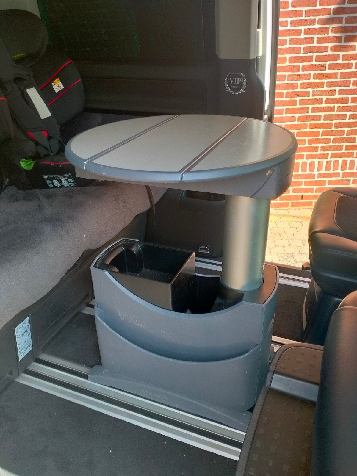 Volkswagen multivan tafeltje, Enlèvement, Volkswagen