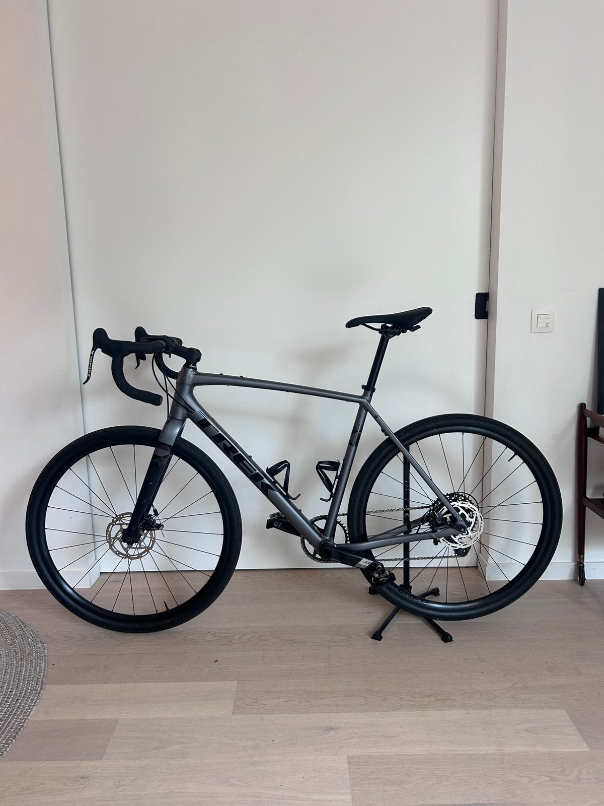 Vélo Trek Checkpoint Gravel, état absolument neuf, taille 58, Enlèvement, Comme neuf