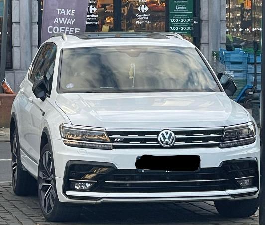 VW TIGUAN Allspace 2.0 TSI Platinium, Auto's, Automaat, Automatische klimaatregeling, Leder, Particulier
