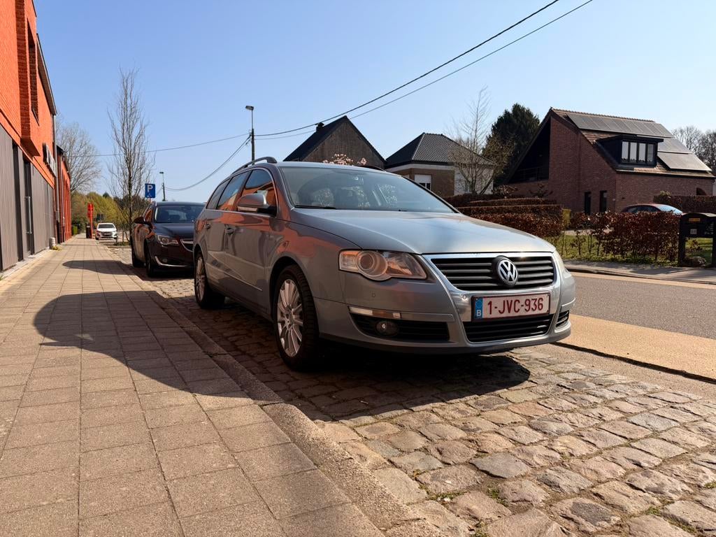VW Passat 2010 1.6TDI (start niet) EXPORT, Auto's, Volkswagen, Particulier, Passat, ABS, Airbags, Airconditioning, Android Auto