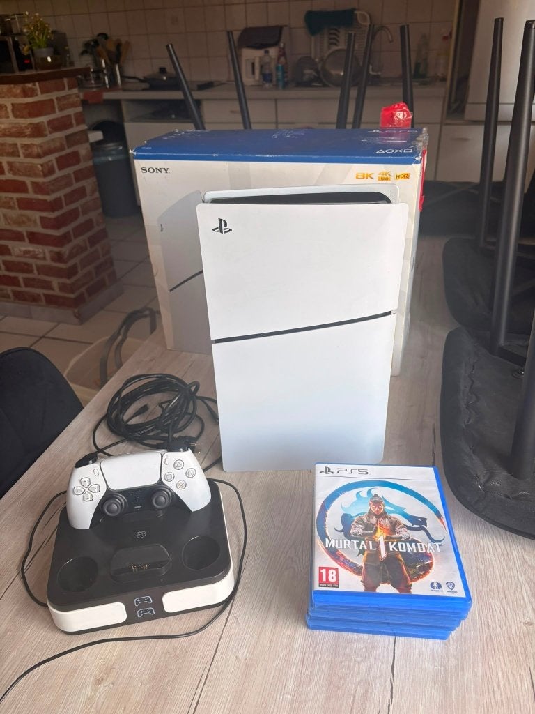 PlayStation 5 Disc Edition (1 TB), Enlèvement, Comme neuf, Playstation 5