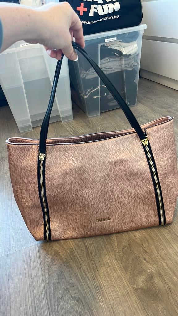 Handtas GUESS, Enlèvement, Comme neuf, Sac à main