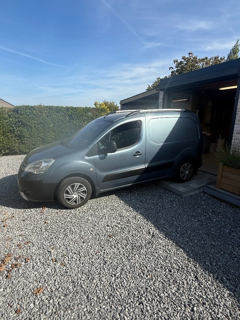 Citroen berlingo, Voorwielaandrijving, Stof, Zwart, Overige kleuren