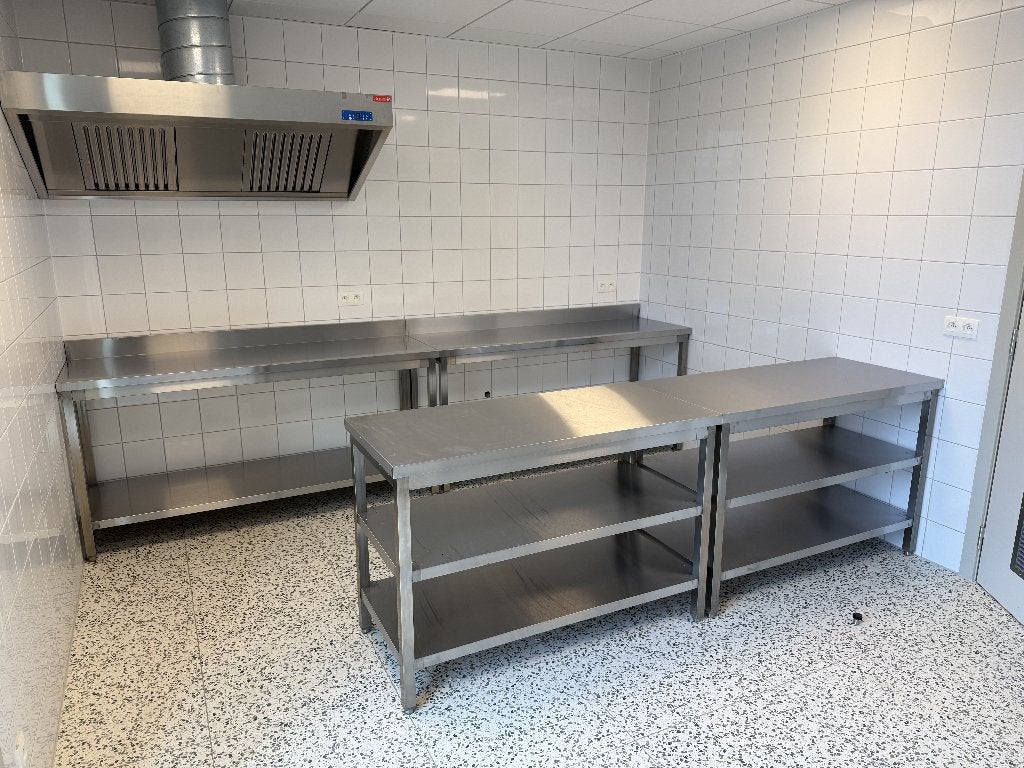 4 RVS werktafels, Huis en Inrichting, Ophalen, 150 tot 200 cm, Nieuw, Minder dan 100 cm