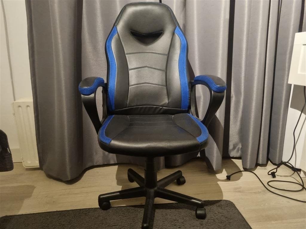 Gaming/Bureaustoel, Huis en Inrichting, Bureaustoelen, Ophalen, Gaming bureaustoel, Zo goed als nieuw, Bureaustoel