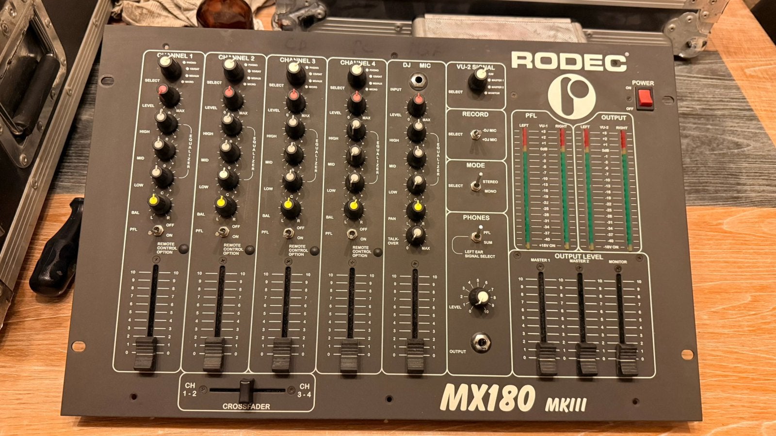 Rodec mx180 mk3, Muziek en Instrumenten, Ophalen, Zo goed als nieuw