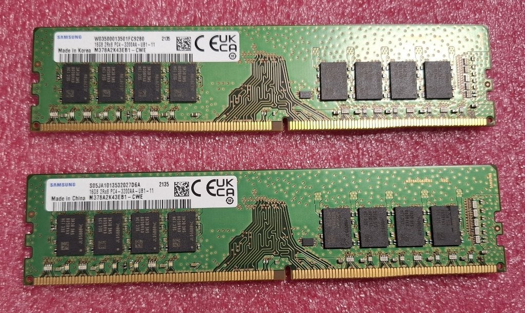 32gb DDR4 kit (2x 16) Pc : 3200 & 2666 (ook per stuk 1x16gb), 32 GB, Enlèvement ou Envoi, DDR4, Info@retrogamed.be