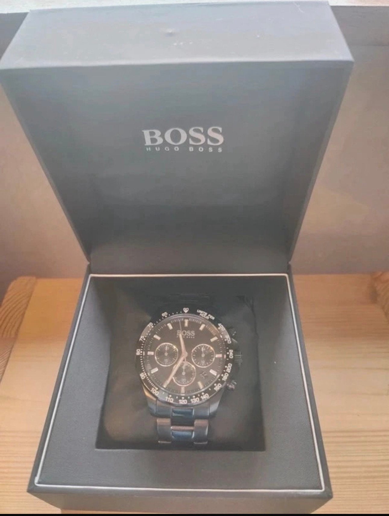 Montre Boss, Bijoux, Sacs & Beauté, Montre-bracelet, Autres marques, Enlèvement ou Envoi, Acier