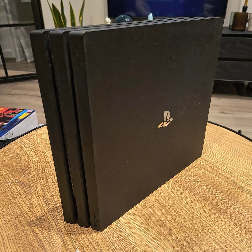 Playstation 4 pro, 1000gb/ 1tb, Games en Spelcomputers, Spelcomputers | Sony PlayStation 4, Ophalen, Pro