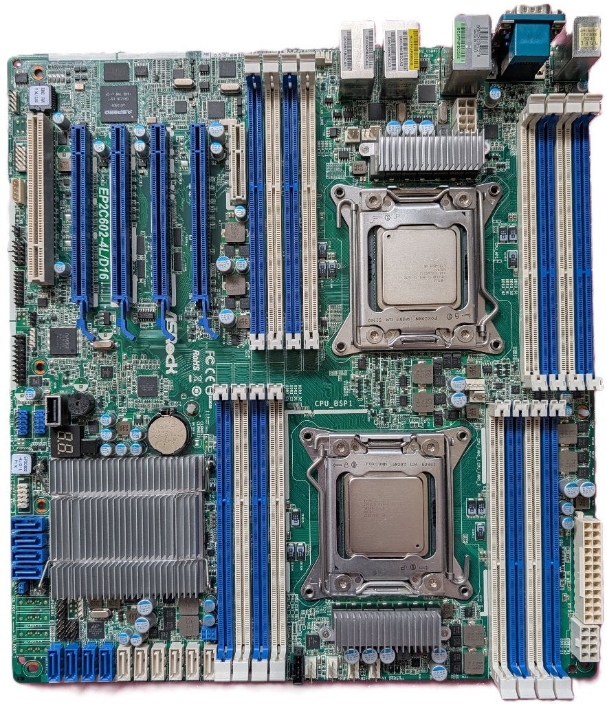 EP2C602-4L/D16 ASRock Rack + 2x Xeon E5-2670, Ophalen, Zo goed als nieuw, 512 GB, 2 tot 3 Ghz