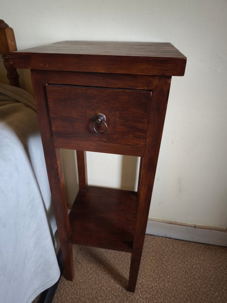 Nachtkastje te koop, Huis en Inrichting, Ophalen, Gebruikt, 45 tot 65 cm, 70 cm of meer