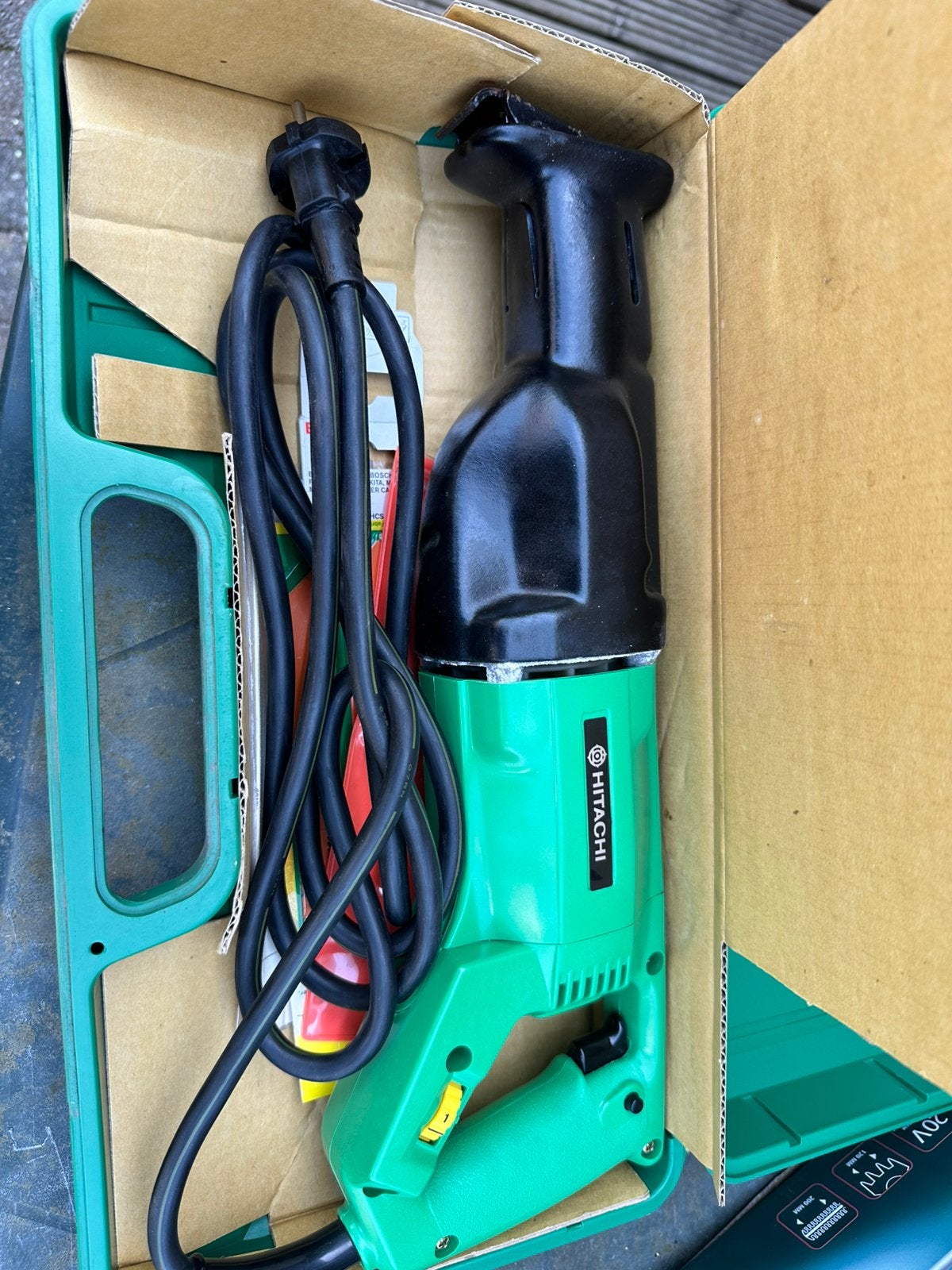 Hitachi reciprozaag / tijgerzaag + accessoires, Enlèvement, Scie sabre
