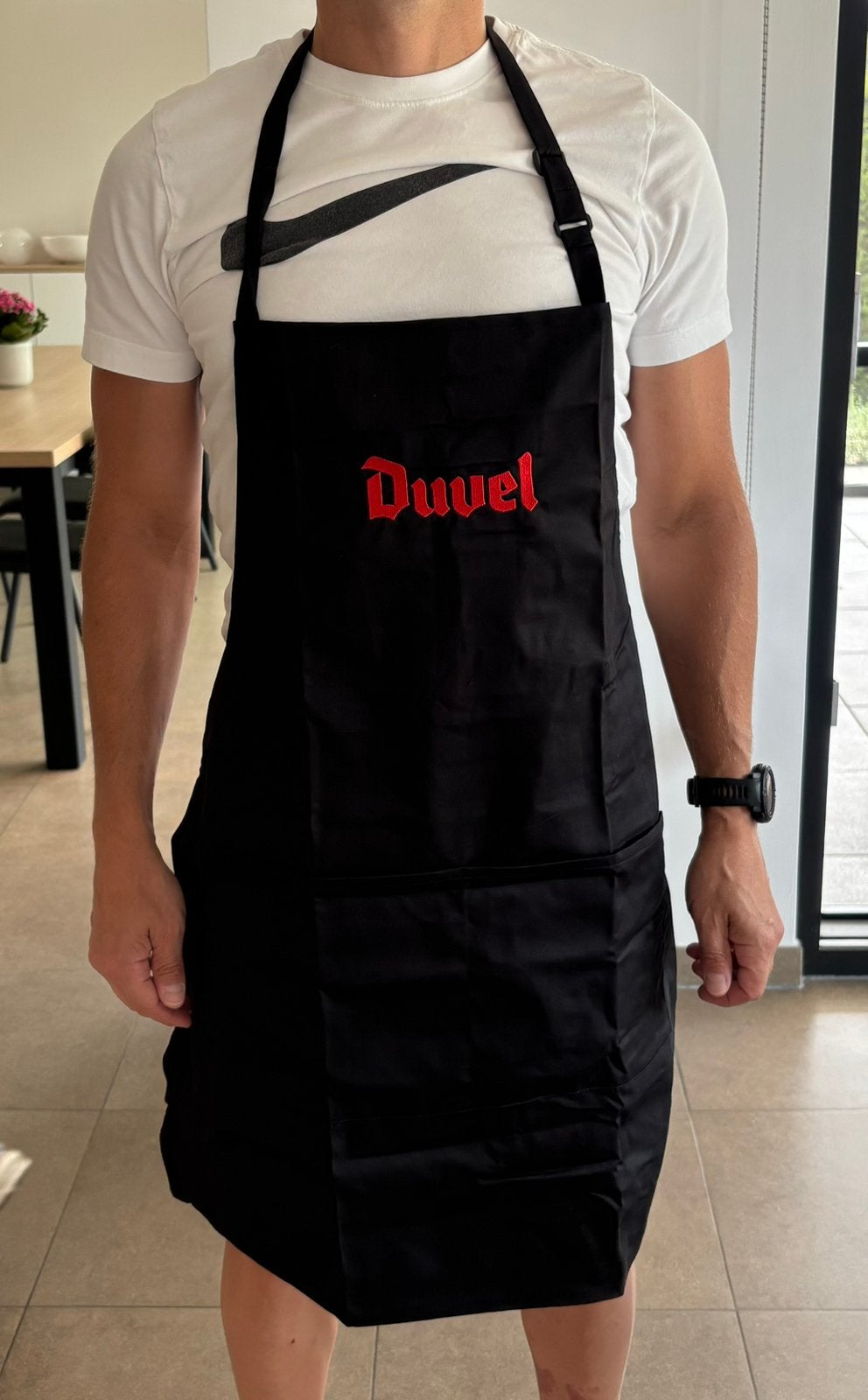 Keukenshort Duvel, Ophalen, Nieuw
