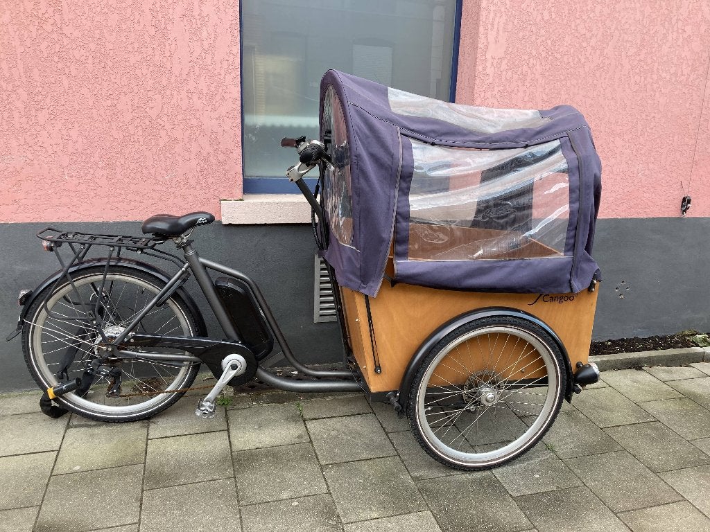Cangoo Bakfiets in great condition, Gebruikt, Huif, 2 kinderen, Ophalen