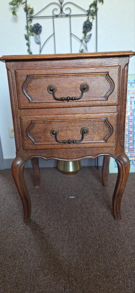 Stijlvol Vintage Nachtkastje – Zeer Mooie Staat, Huis en Inrichting, Kasten | Ladekasten, Ophalen, Minder dan 50 cm, 1 of 2 laden