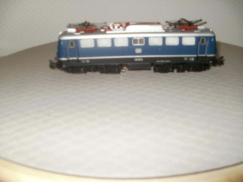 Marklin Ho E lokomotief Br 110 no 3039 / 110234-2 Digitaal., Wisselstroom, Locomotief, Ophalen of Verzenden, Zo goed als nieuw