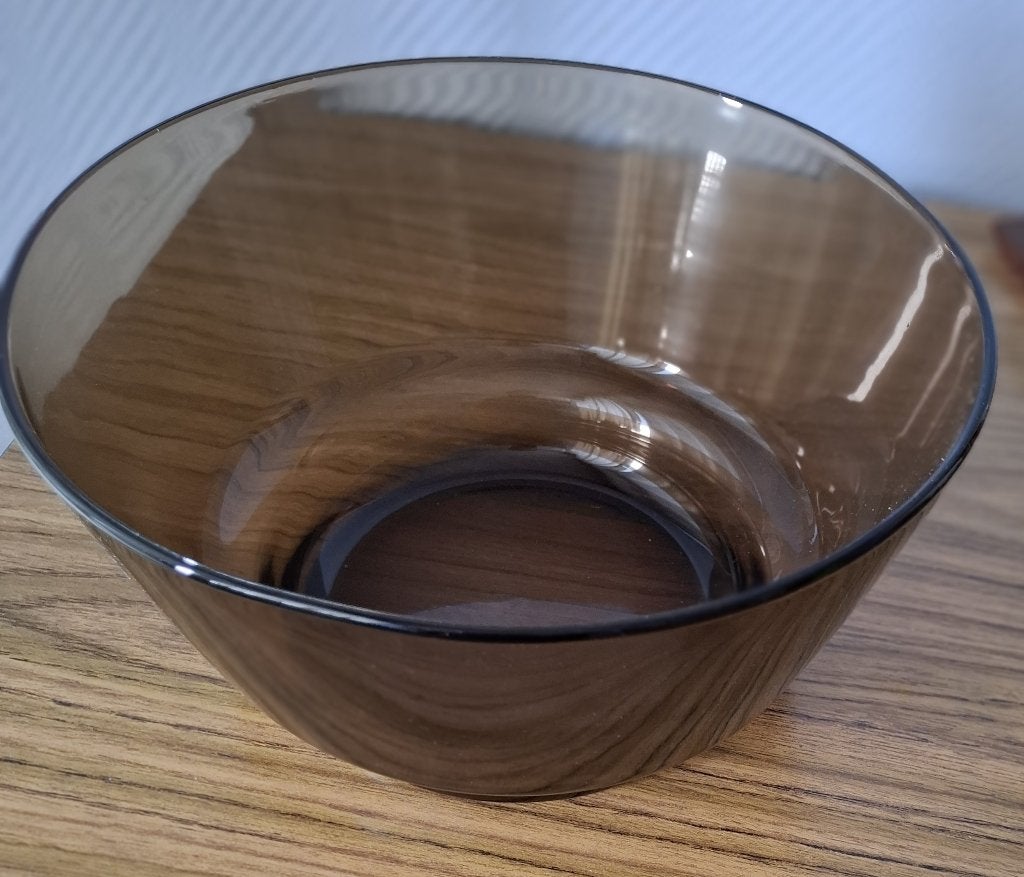 Jumbol vintage saladekom uit rookglas, Antiek en Kunst, Antiek | Glaswerk en Kristal, Ophalen of Verzenden