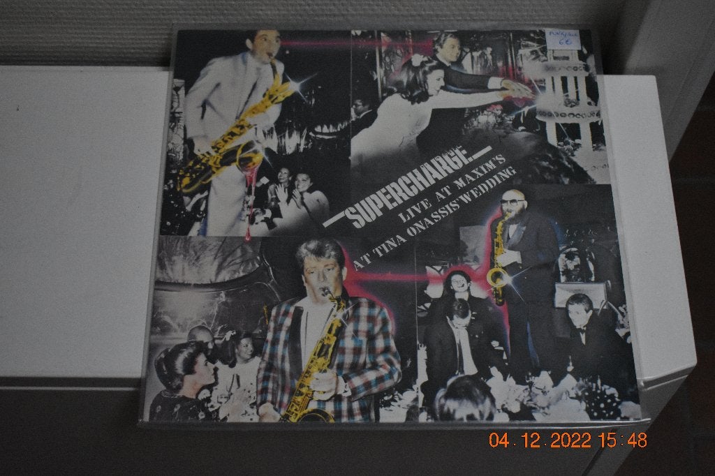 LP : Supercharge - Groovers in Paris Live at Maxim's, CD & DVD, Vinyles | Autres Vinyles, Housse de protection extérieure, Enlèvement ou Envoi