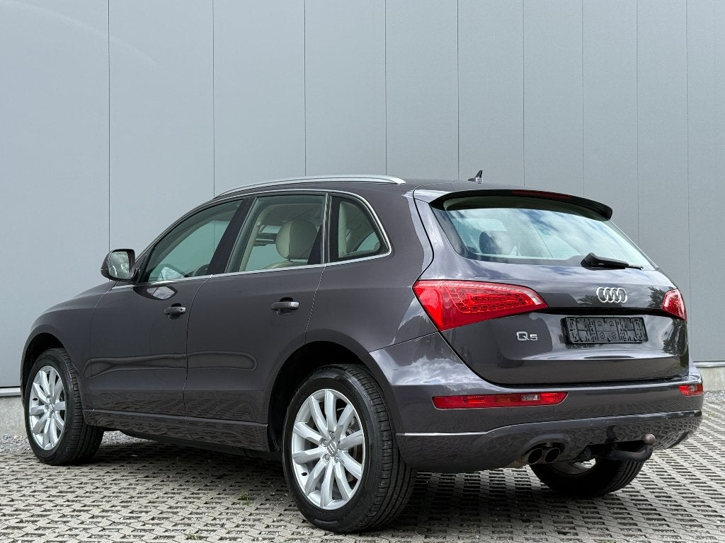 Audi Q5 2.0 TDi Quattro Xenon ElekAchterklep Cruise Navi, Auto's, Audi, Euro 5, https://public.car-pass.be/vhr/062799e7-150d-45f1-aaf3-1899379ec42f
