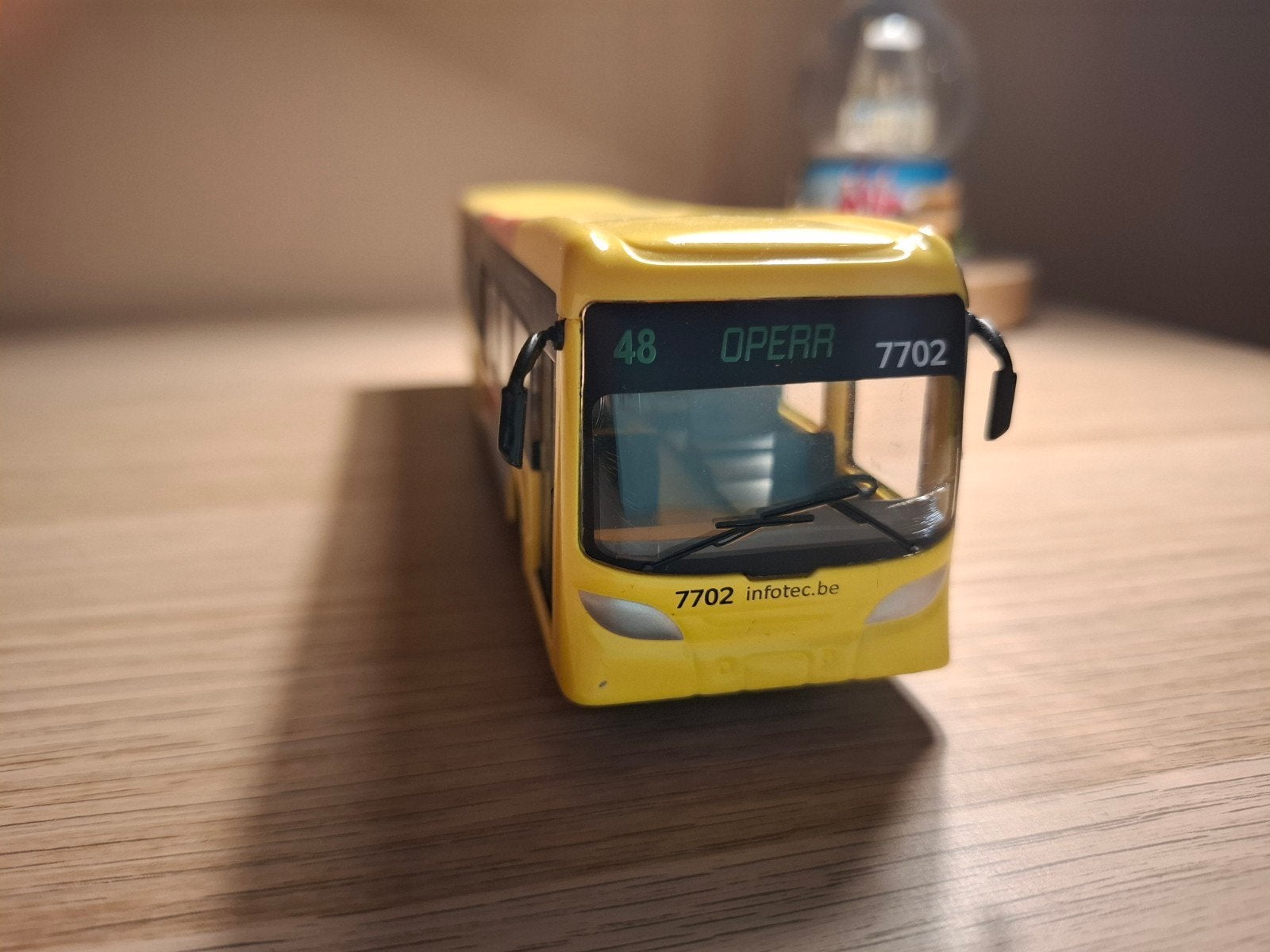 Bus 1/43 Burago (TEC), Hobby & Loisirs créatifs, Enlèvement ou Envoi, Comme neuf, Bus ou Camion