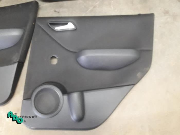 Portierbekleding 4Deurs rechts-achter van een Mercedes A-Kla, Gebruikt, -, Ophalen of Verzenden, -