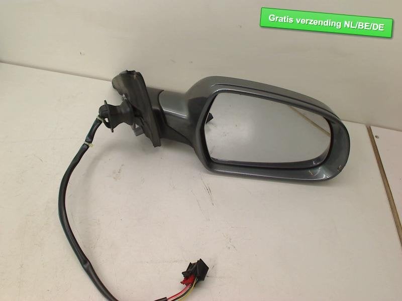 RETROVISEUR EXTERIEUR DROIT Audi A4 (B8) (01-2007/12-2015), Auto-Union-Straße  1,
85057  Ingolstadt, DE, Info@audi.de, Audi, Utilisé
