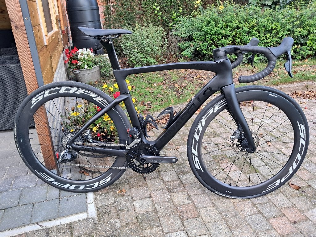 Pinarello f7 sram force/red axs, Fietsen en Brommers, 28 inch, Carbon, Zo goed als nieuw, Meer dan 20 versnellingen