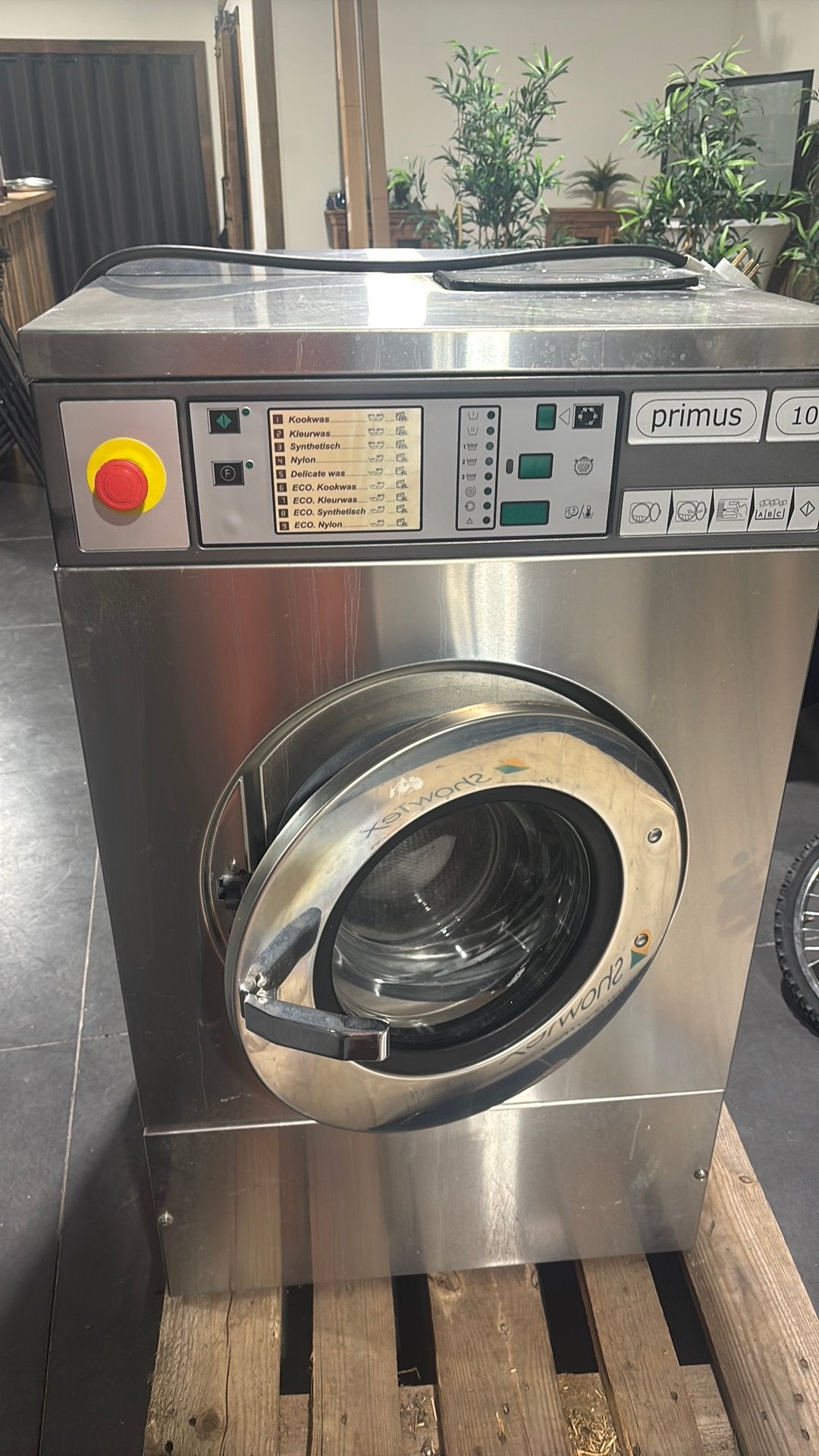 Professioneel wasmachine primus, Ophalen, 1200 tot 1600 toeren, Gebruikt, 10 kg of meer