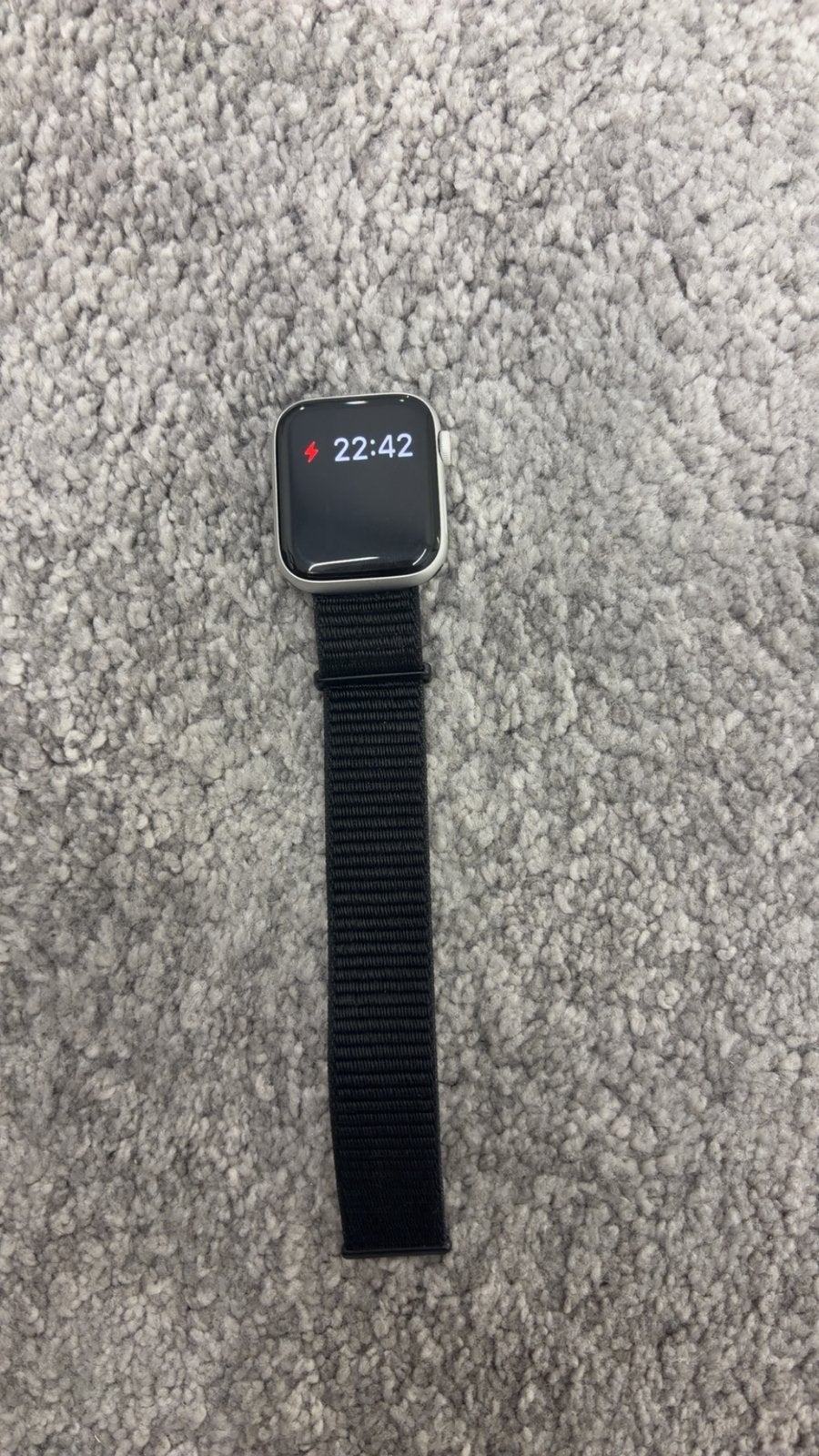 APPLE WATCH SE, Handtassen en Accessoires, Sporthorloges, Ophalen, Zo goed als nieuw