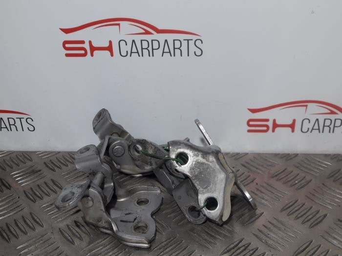 Kit charnières d'un Peugeot 107, -, 3 mois de garantie, Utilisé, -