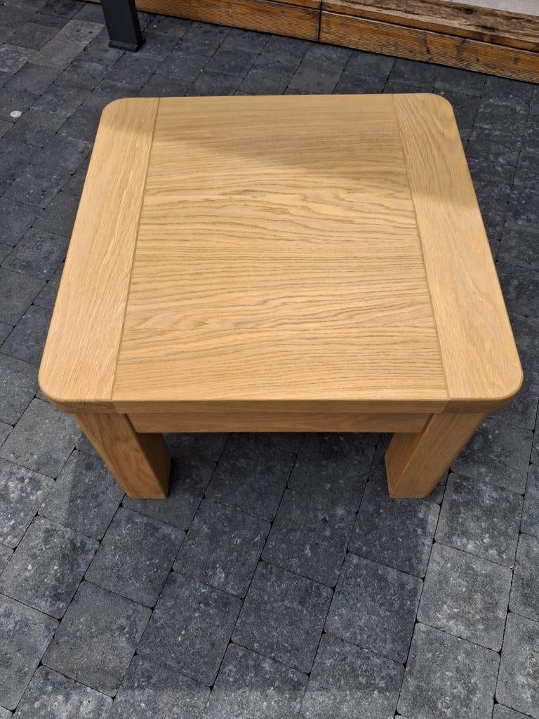 Table de salon en chêne 65/65 cm, Maison & Meubles, Tables | Tables d'appoint, Enlèvement