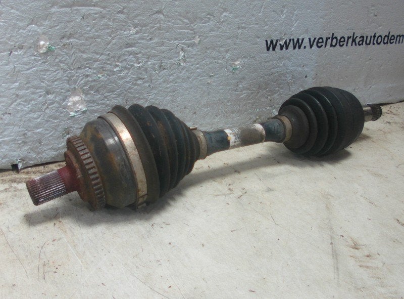 AANDRIJFAS LINKS Volvo V70 (GW / LW / LZ) (12-1995/09-2002), Gebruikt, Info@volvocars.com, Volvo, Volvo Car Germany GmbH