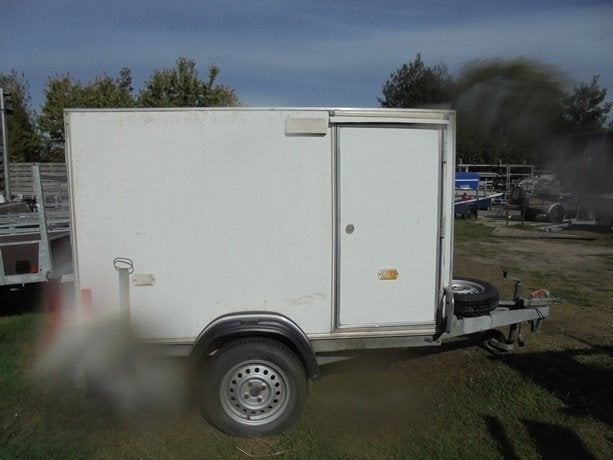 Geslote Enkel as met Zijdeur en Dubbel deur Achteraan  650 €, Ophalen, Gebruikt