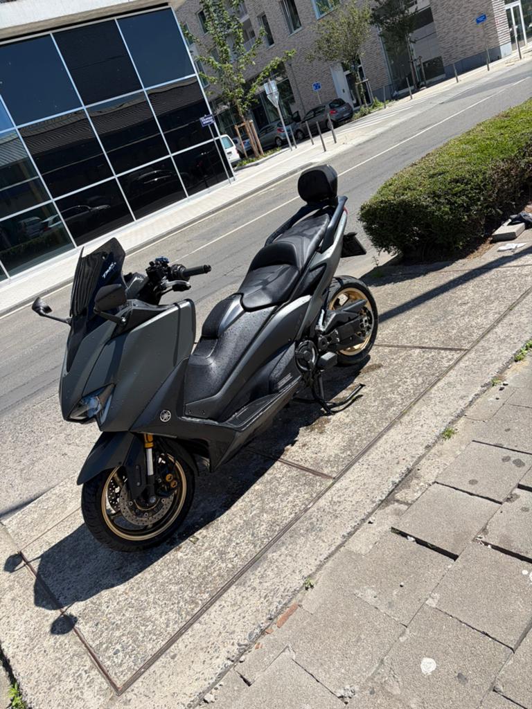 Tmax 560 tech max, Motoren, Motoren | Yamaha, Particulier, Sport, Nieuw, Ophalen