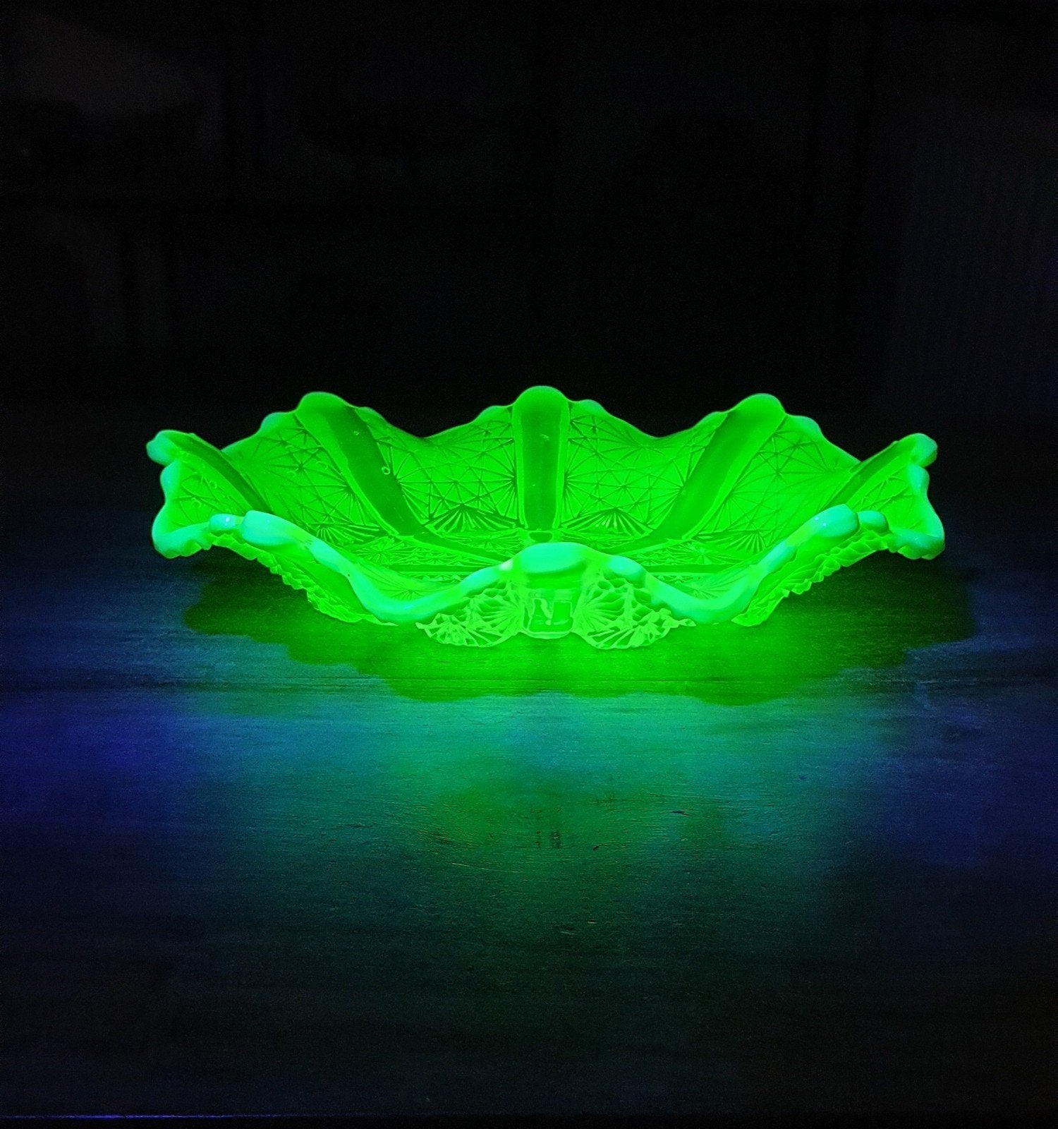 19e eeuws uranium glas schaal, Antiek en Kunst, Ophalen of Verzenden