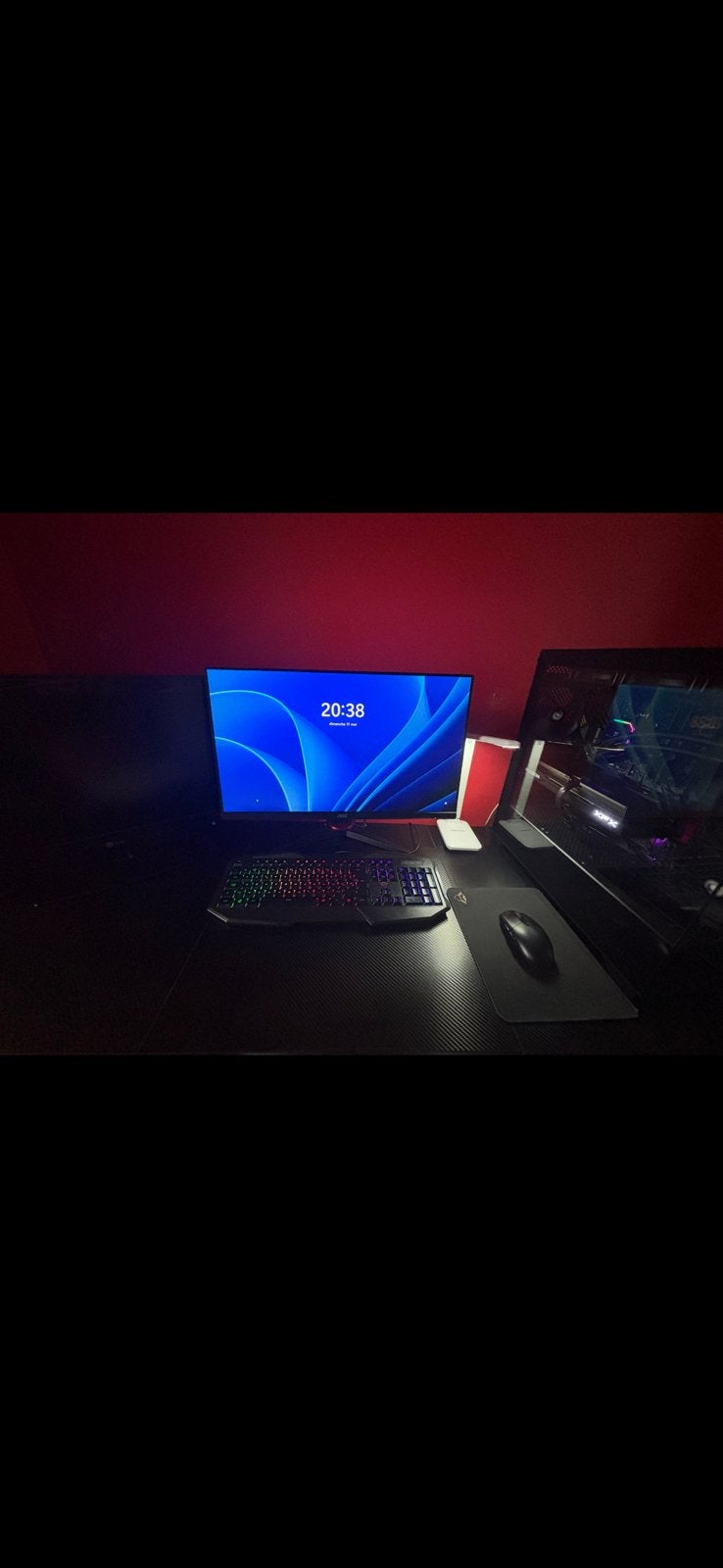 Bureau + écran AOC + Souris logitech, Informatique & Logiciels, Enlèvement, Comme neuf