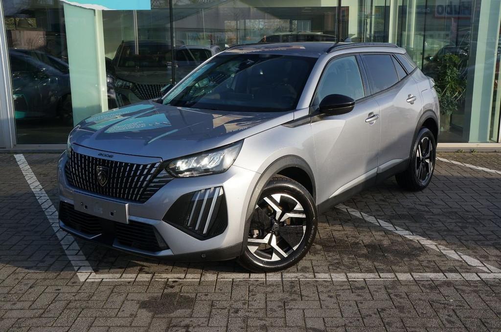 Peugeot 2008 ALLURE (bj 2025), Voorwielaandrijving, Gebruikt, 1199 cc, Lichtsensor