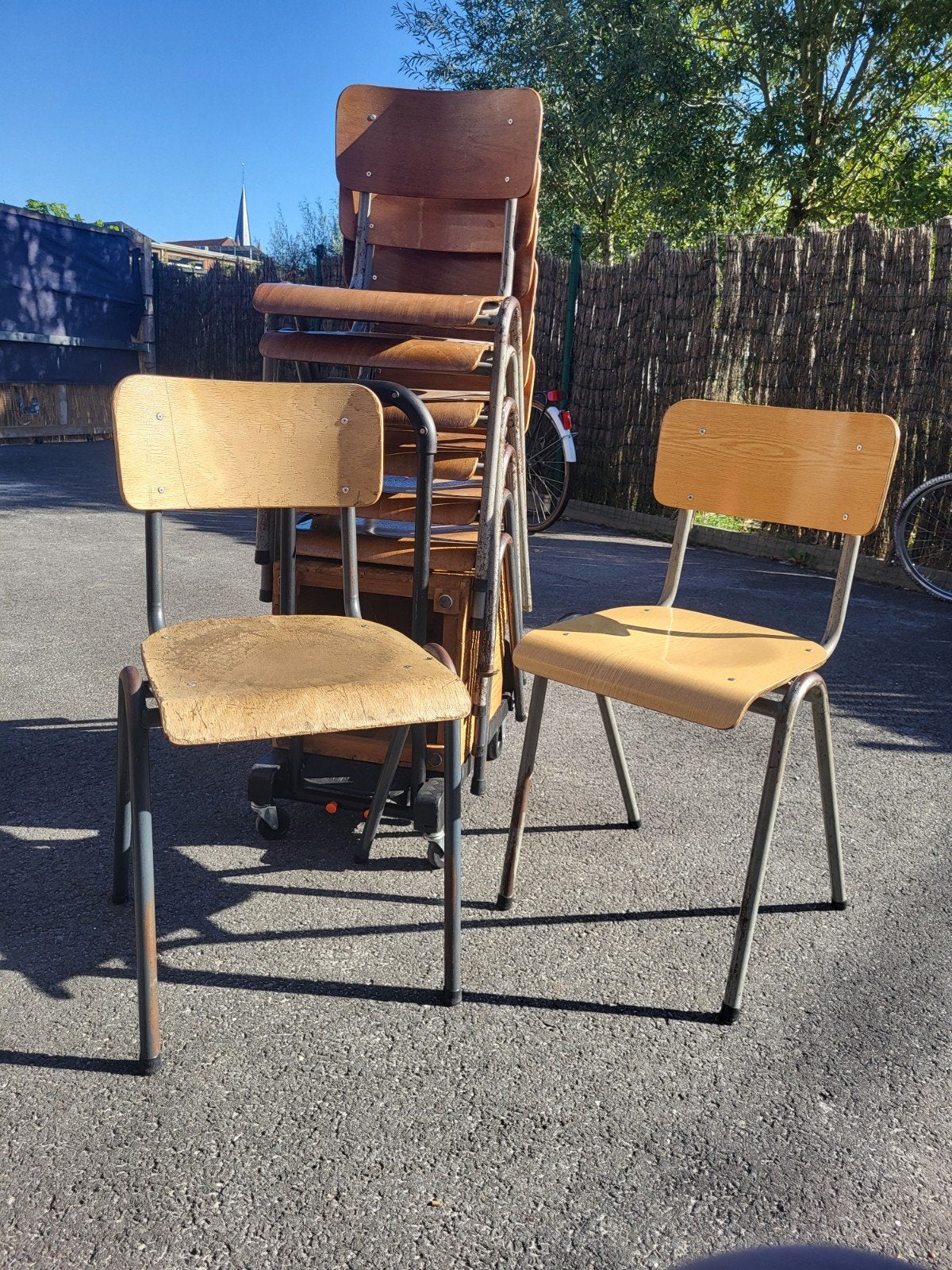 GRATIS 8 houten stoelen, Huis en Inrichting, Ophalen, Gebruikt, Hout, Vijf, Zes of meer stoelen