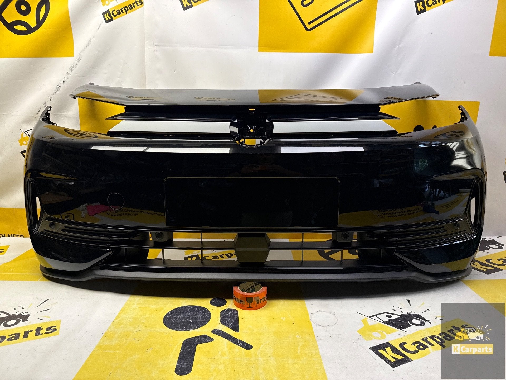 VW ID3 NEO VOORBUMPER 4PDC 10A807221C Facelift, Gebruikt, Volkswagen AG, Vw@volkswagen.de, Bumper
