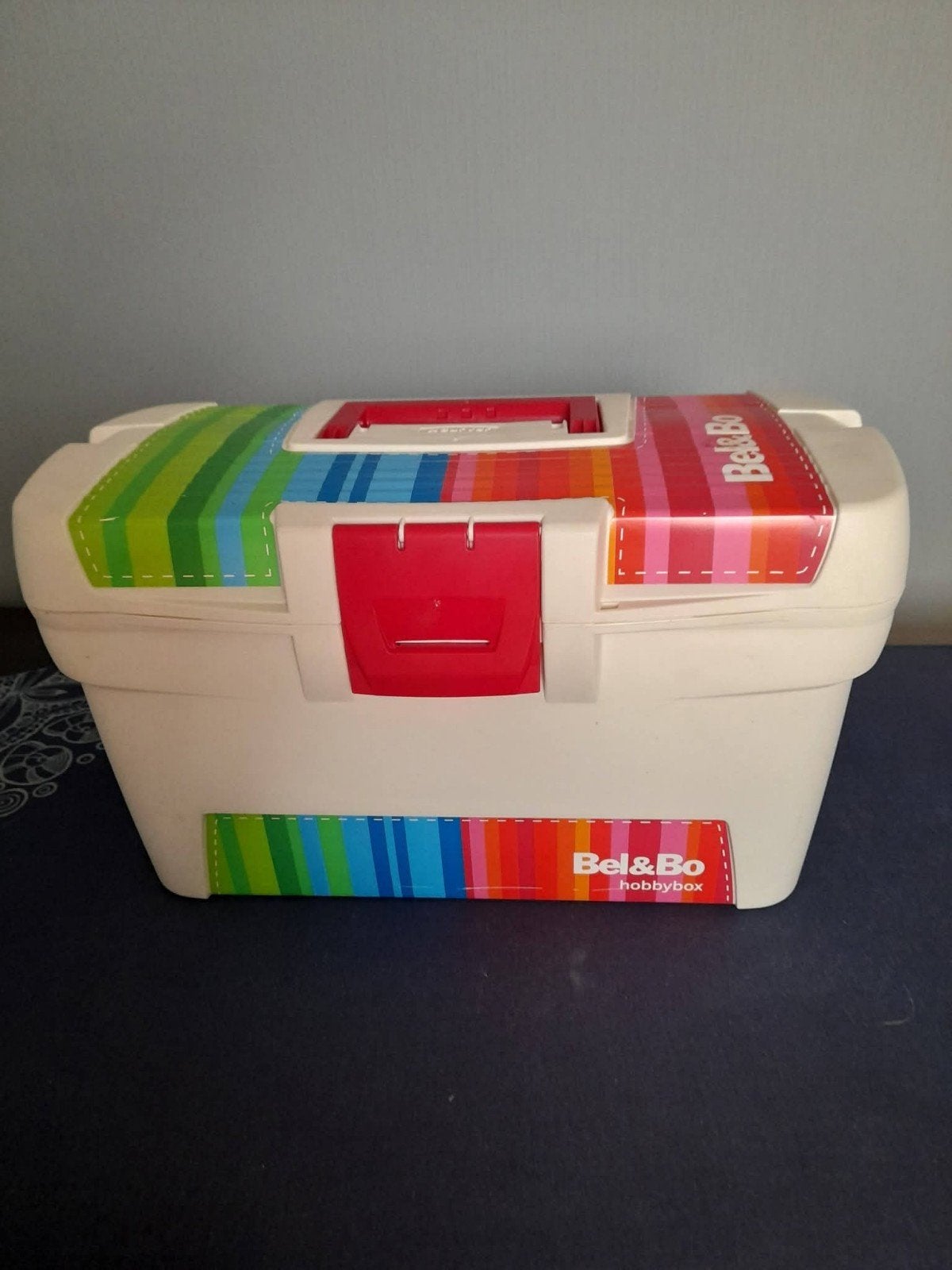 Hobby curver box, Ophalen, Zo goed als nieuw
