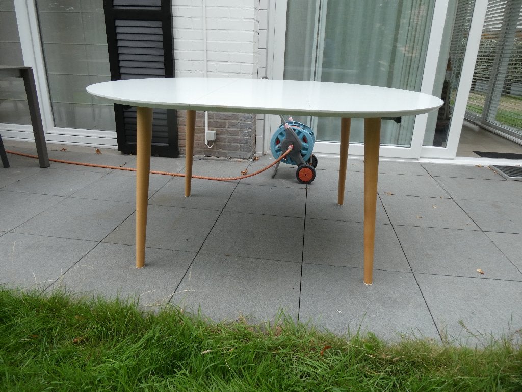 Table et chaises, Enlèvement, Utilisé, Klassiek modern, 6 à 8 chaises