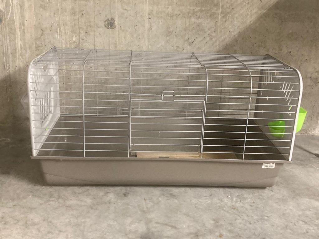 Te koop 2 konijnenkooien, Dieren en Toebehoren, Ophalen, Kooi, Hamster, 90 cm of meer