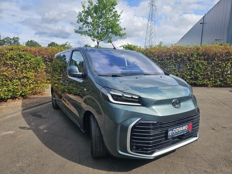 Toyota ProAce 2.0 Family PR 8pl, Autos, Achat, Entreprise, ProAce, Boîte manuelle