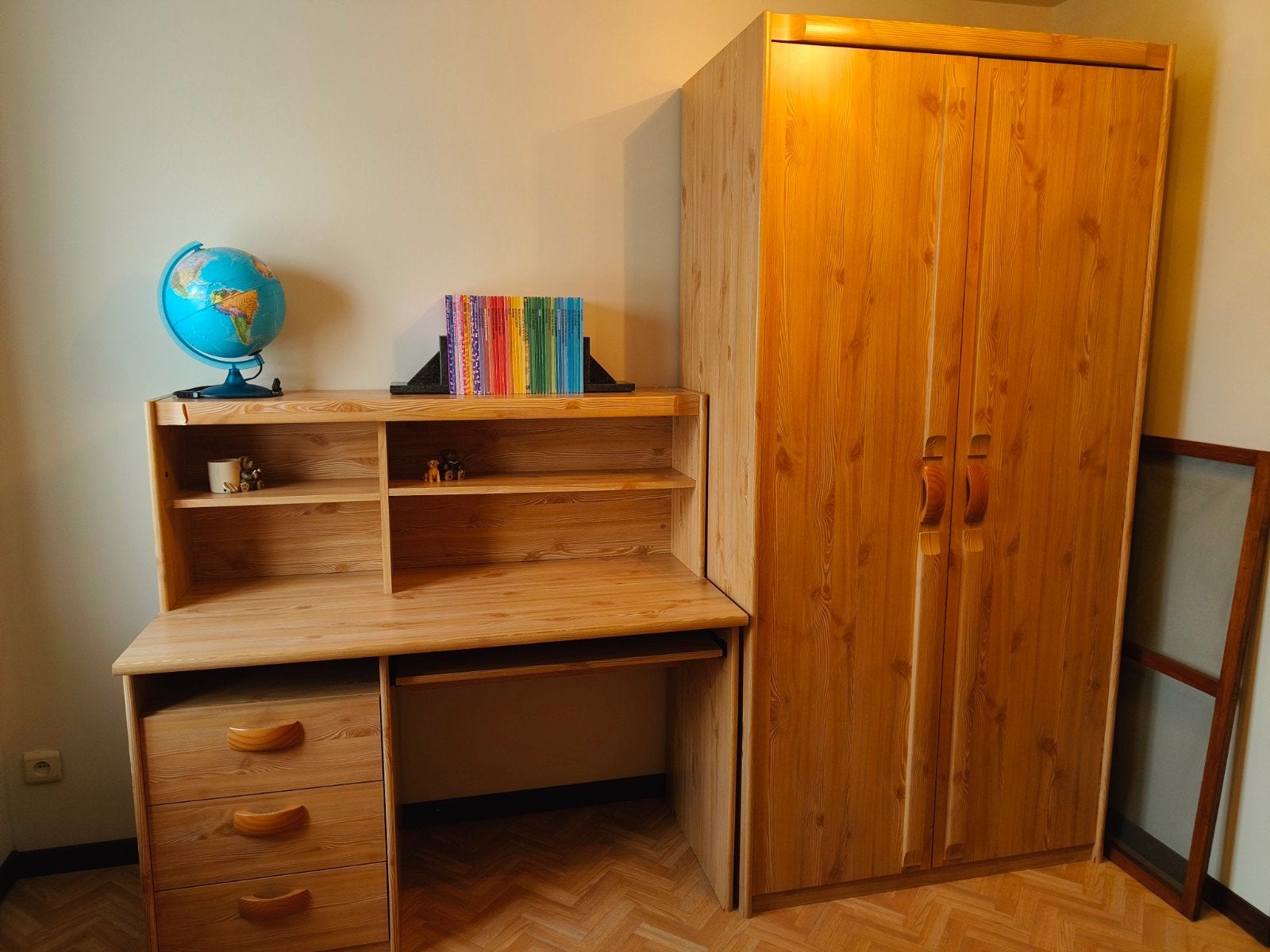 slaapkamer voor jongeren, ideaal voor op kot, Huis en Inrichting, Kasten | Computermeubels, Ophalen, Gebruikt, Overige houtsoorten