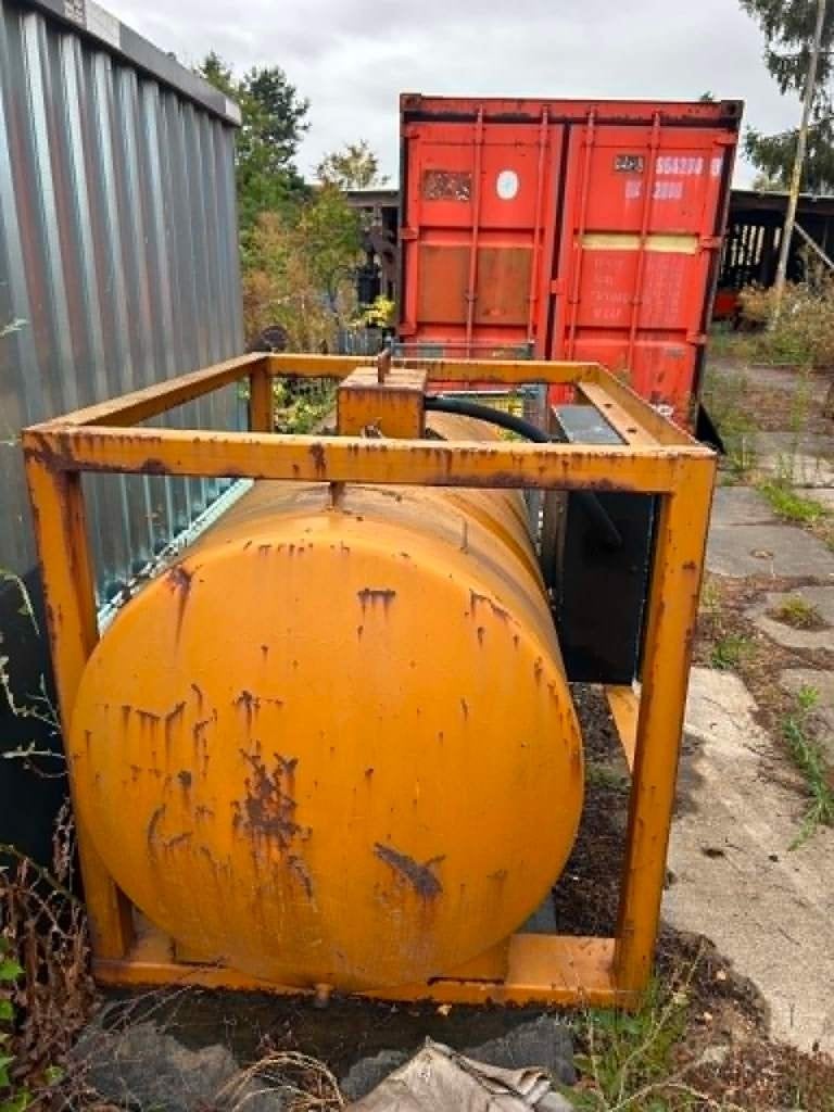 Mazouttank 1000liter met pomp 220v, Enlèvement, Utilisé