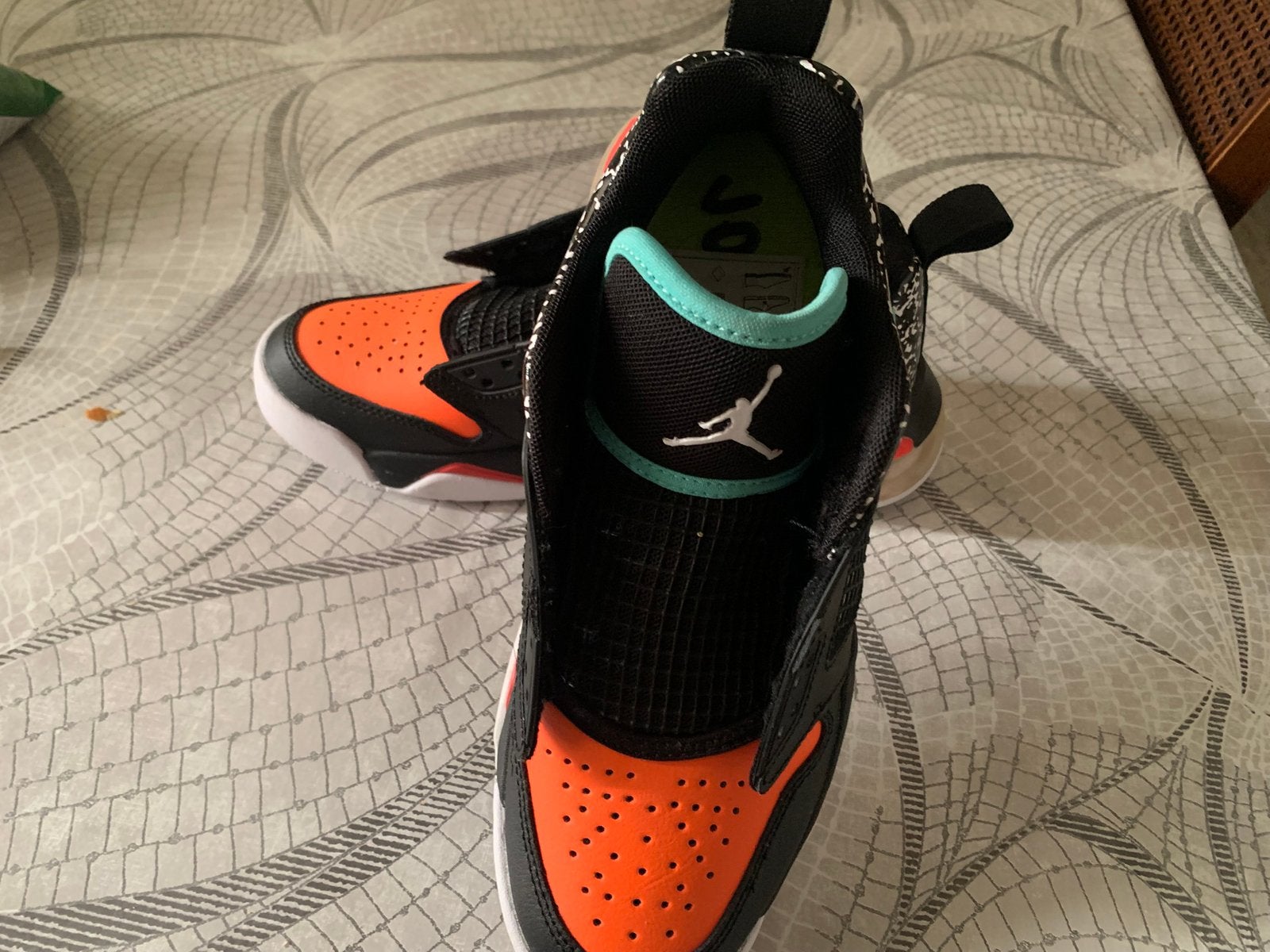 Air jordane, Enlèvement ou Envoi, Comme neuf