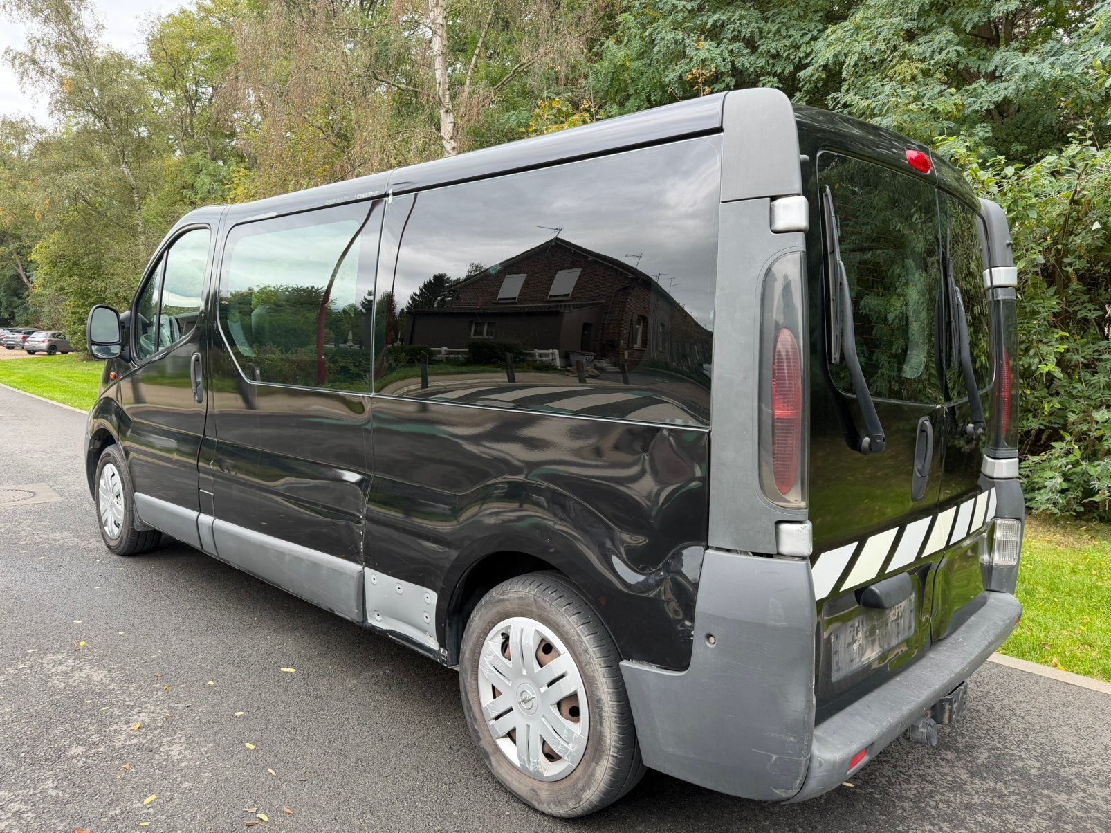 opel Vivaro 1.9 CDTI - ÉLevateur PMR arriére transport/, Stof, Vivaro, Zwart, 4 cilinders
