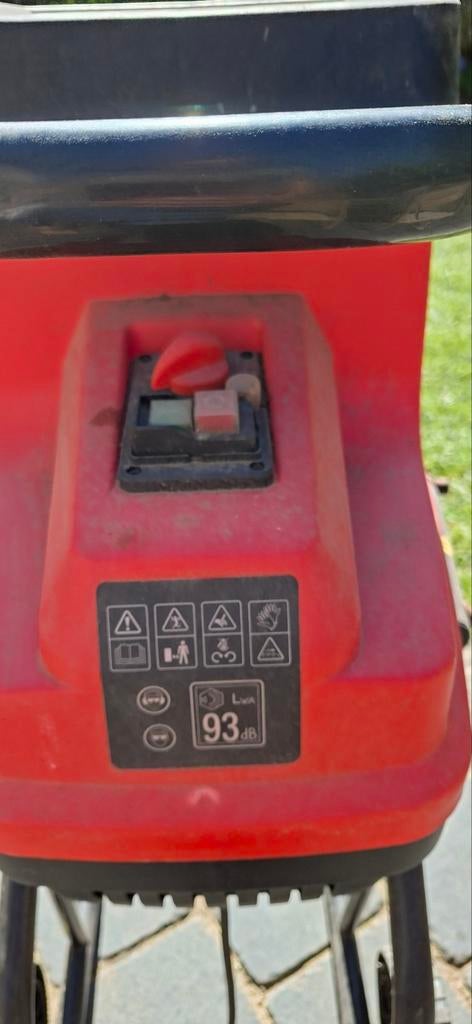 Broyeur à bois Black et Decker, Jardin & Terrasse, Déchiqueteurs, Enlèvement